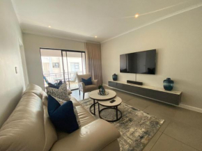 Beautiful 2 bed, 2 baths apartment